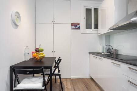 Camp Nou , Fira Barcelona Apartment Οσπιταλέτ ντε Λιοβρεγάτ Εξωτερικό φωτογραφία